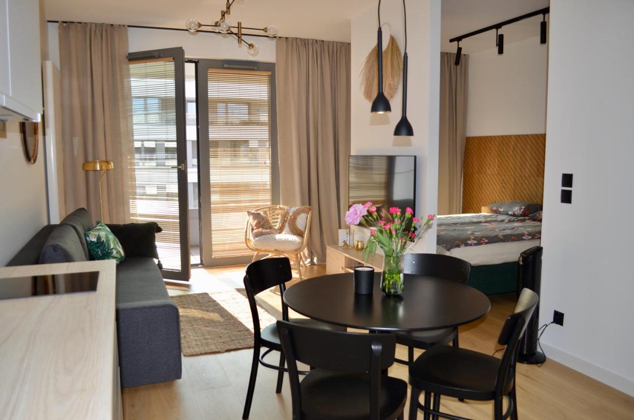 Plac Unii Gold Apartment Gdynia Extérieur photo